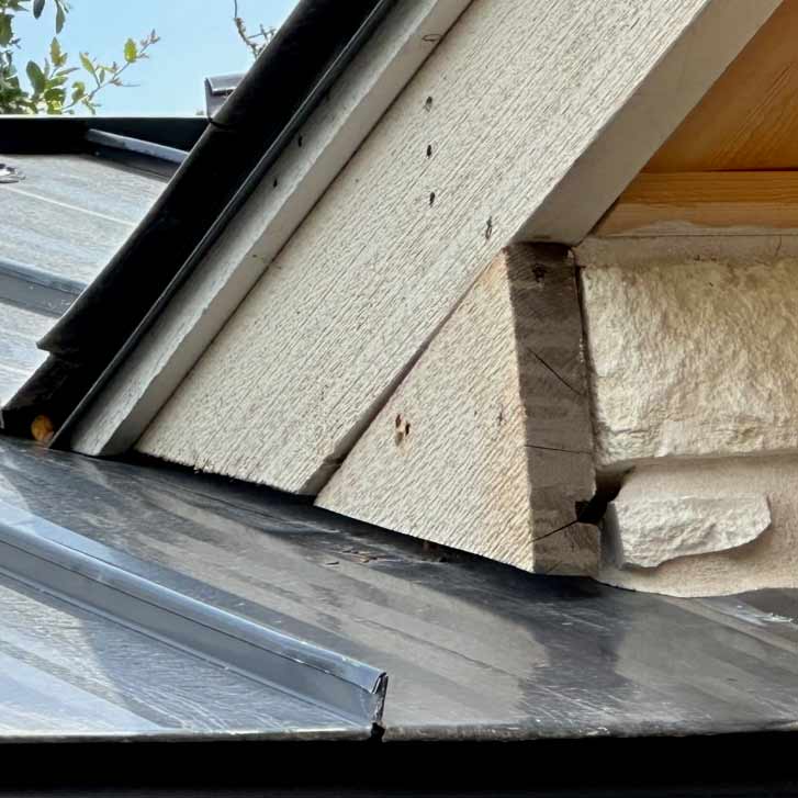 flint arrow trimwork